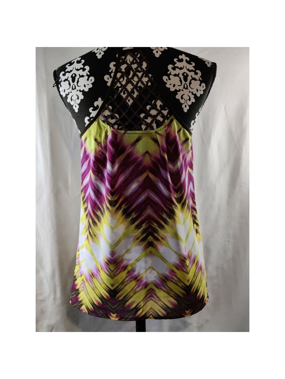 ana A New Approach Petite PM Purple Yellow Chevron Crochet Racerback Tank Top - Picture 4 of 12